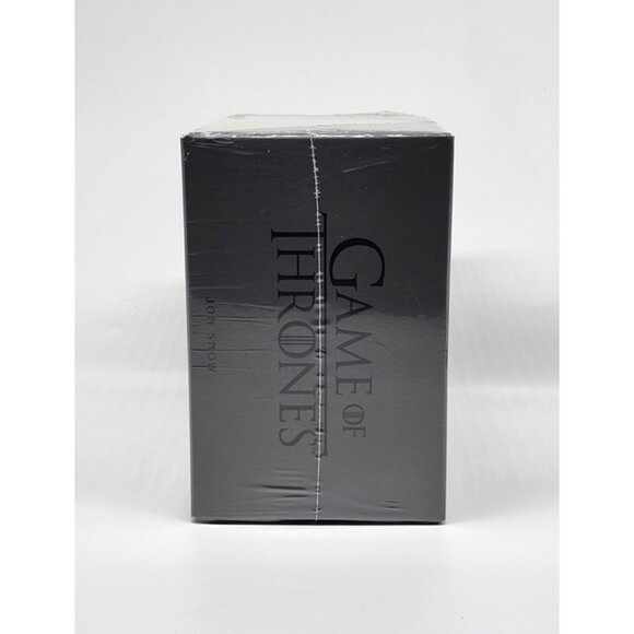 McFarlane Toys Game of Thrones Jon Snow Collector Box - Picture 4 of 9